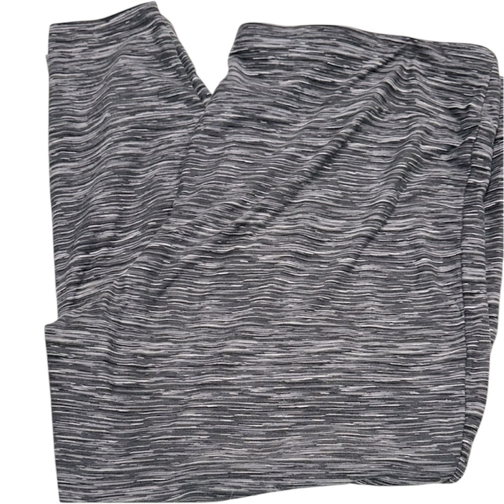 Terra & Sky Black and White Patterned Leggings size 2X